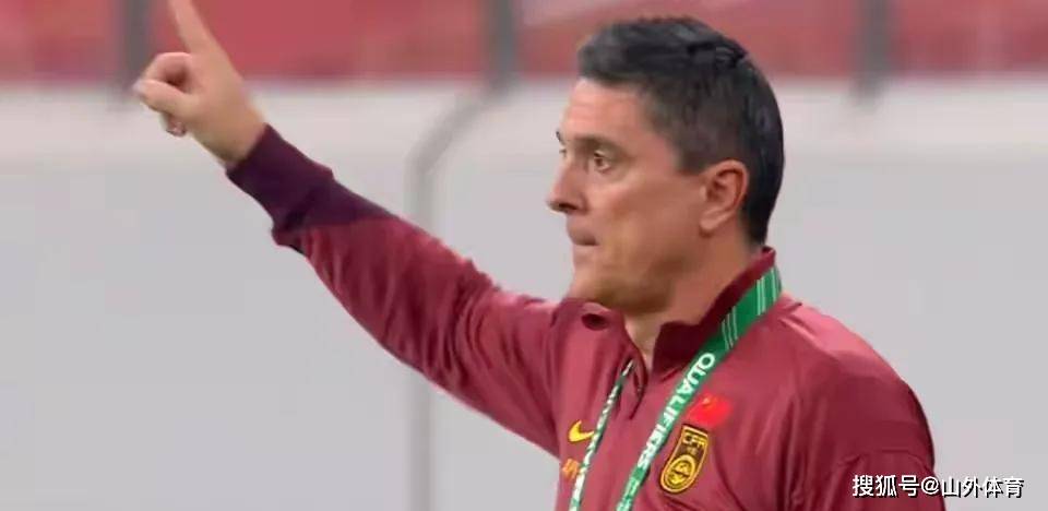 包含德布劳内遭遇十五连败,澳大利亚队教练面临压力!的词条 包含德布劳内遭遇十五连败,澳大利亚队教练面临压力!的词条